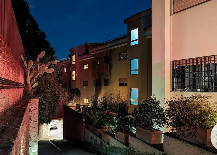 5 Stars * - Luxury House Roma